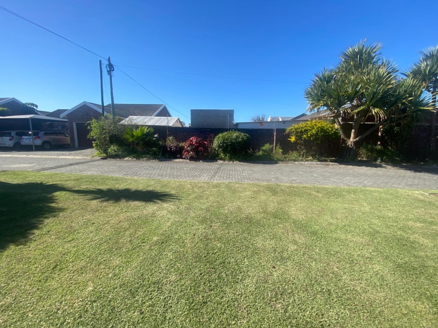 3 Bedroom Property for Sale in Gonubie Eastern Cape
